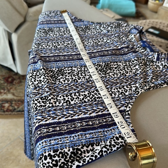 Apt 9 Floral Sleeveless Blouse - Picture 5 of 7